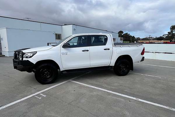 2022 Toyota Hilux SR GUN126R 4X4