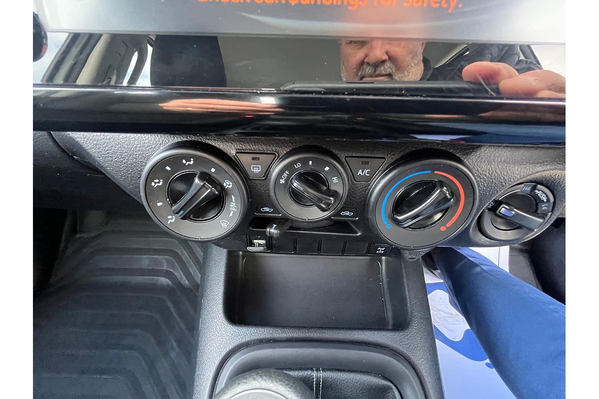 2022 Toyota Hilux SR GUN126R 4X4