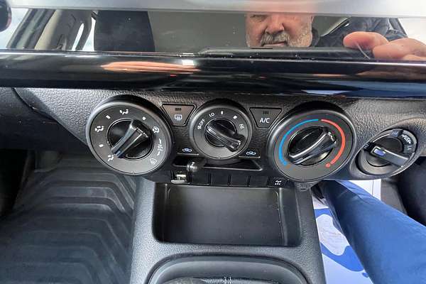2022 Toyota Hilux SR GUN126R 4X4