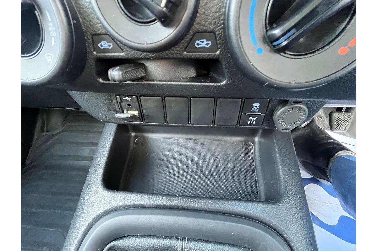 2022 Toyota Hilux SR GUN126R 4X4