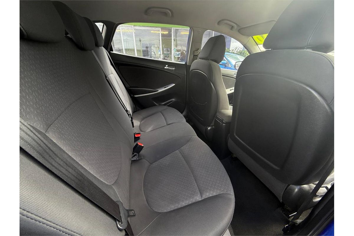 2011 Hyundai ACCENT ELITE RB
