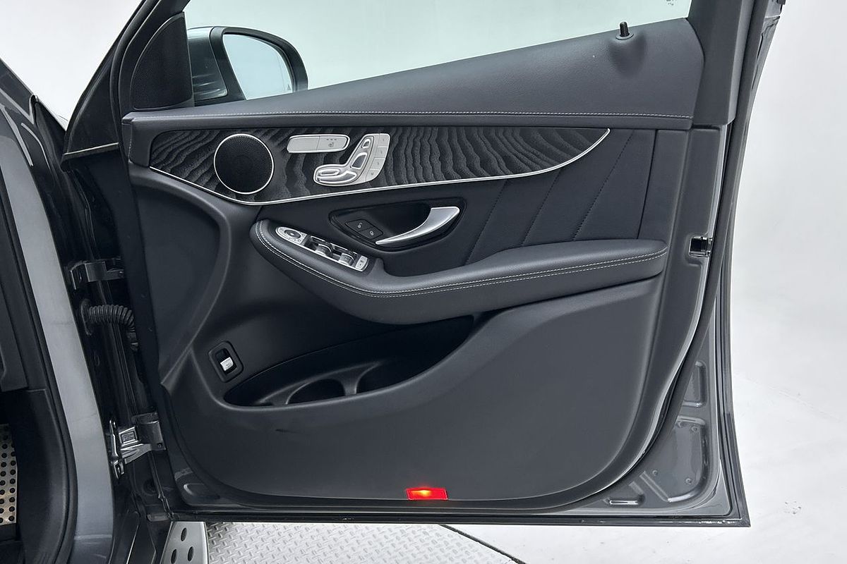 2022 Mercedes-Benz GLC-Class GLC300 C253