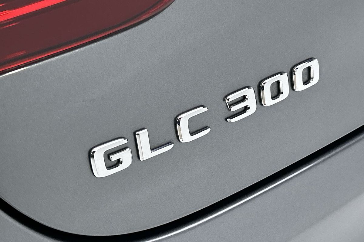 2022 Mercedes-Benz GLC-Class GLC300 C253