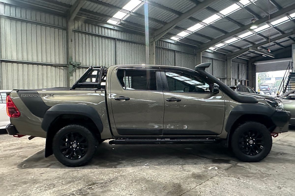 2021 Toyota Hilux Rugged X GUN126R 4X4