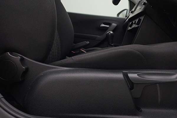 2016 Volkswagen Polo 66TSI Trendline 6R