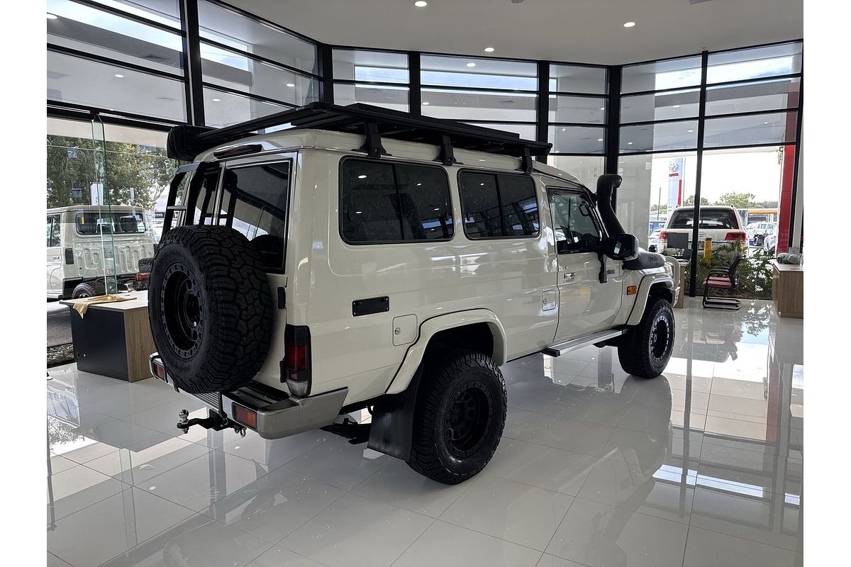 2023 Toyota Landcruiser GXL Troopcarrier VDJ78R