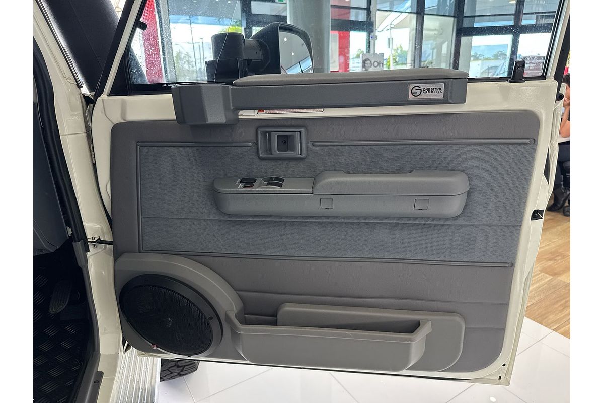 2023 Toyota Landcruiser GXL Troopcarrier VDJ78R