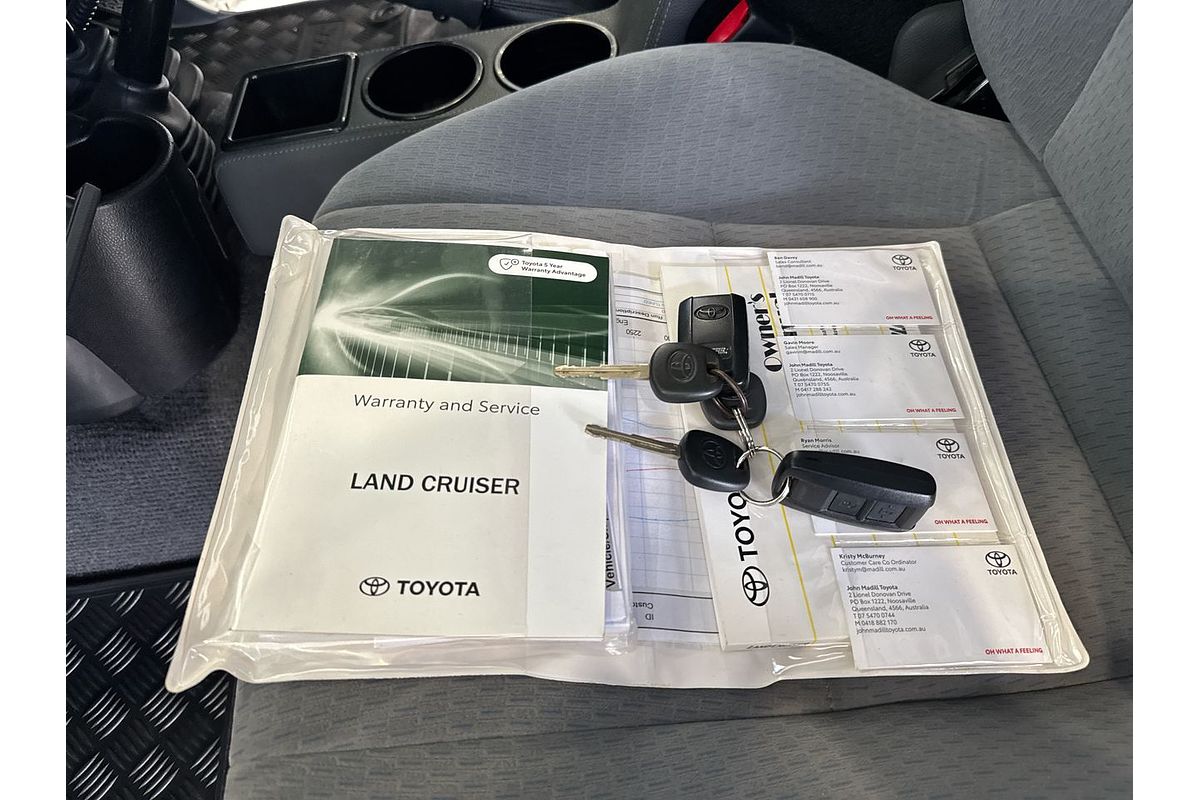 2023 Toyota Landcruiser GXL Troopcarrier VDJ78R