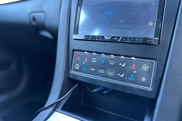 2008 Holden Commodore Lumina VE