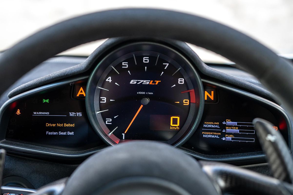 2016 McLaren 675LT