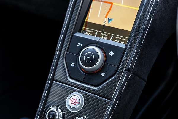 2016 McLaren 675LT