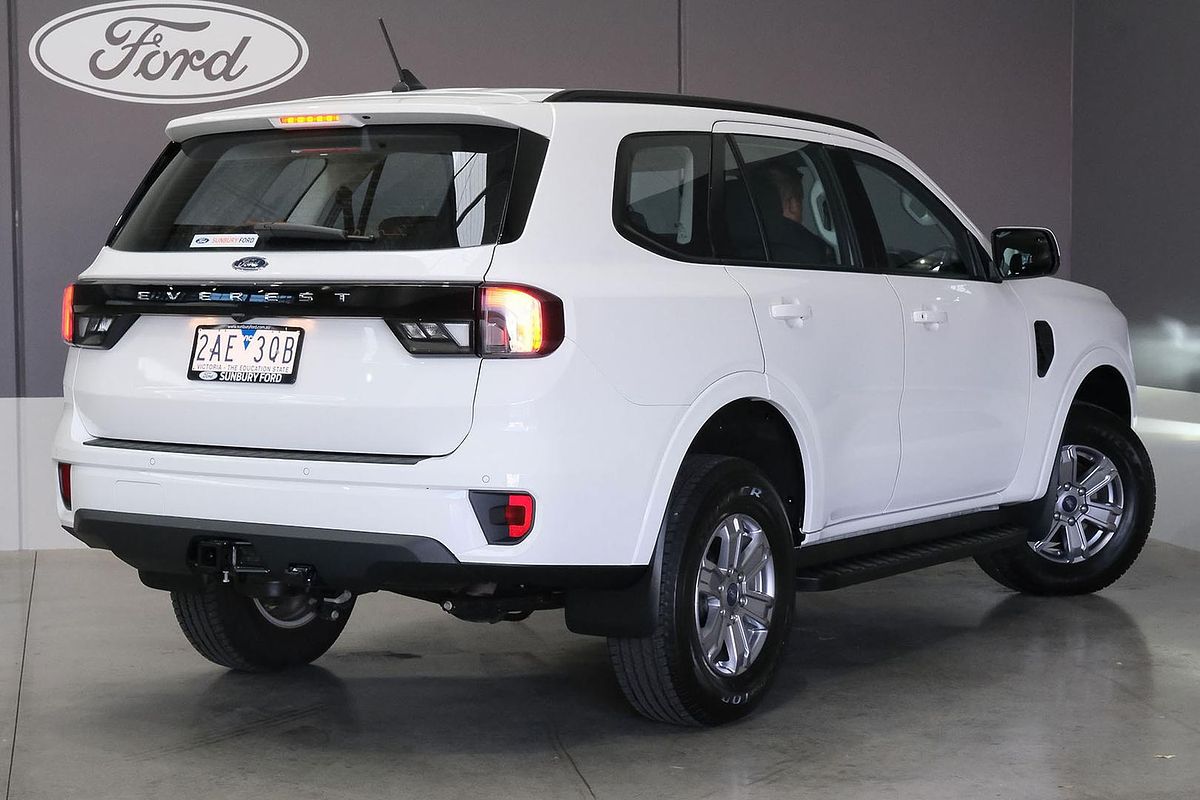 2024 Ford Everest Ambiente