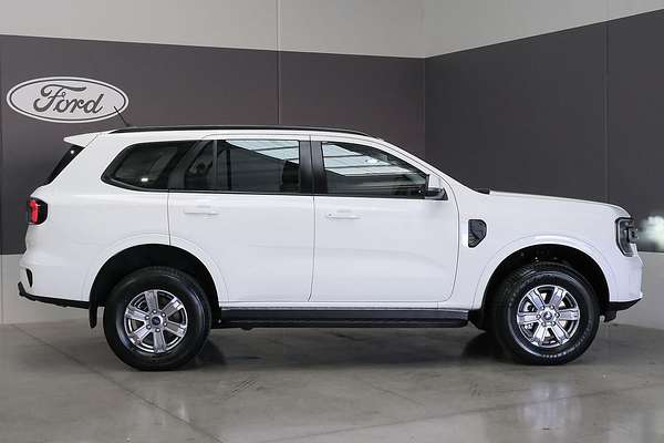 2024 Ford Everest Ambiente
