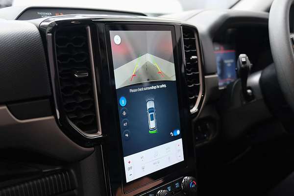 2024 Ford Everest Ambiente