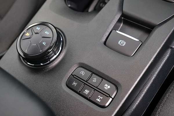 2024 Ford Everest Ambiente