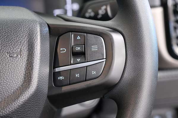2024 Ford Everest Ambiente