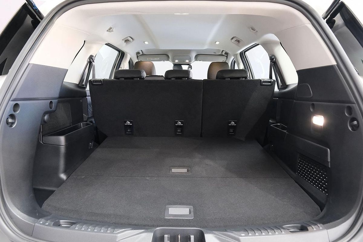 2024 Ford Everest Ambiente