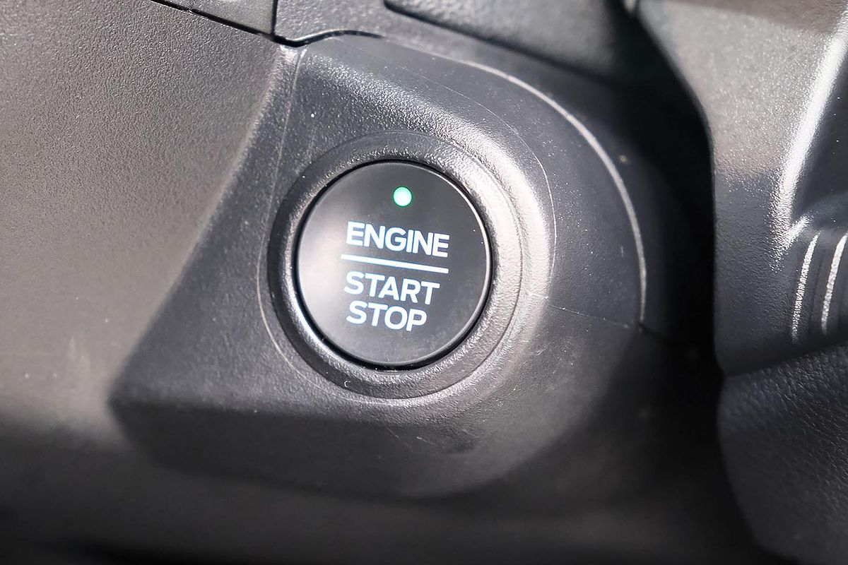2024 Ford Everest Ambiente
