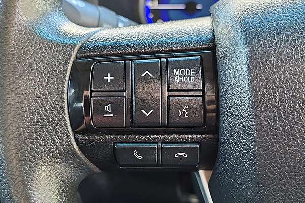 2020 Toyota Hilux SR GUN126R 4X4
