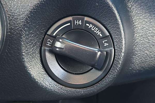 2020 Toyota Hilux SR GUN126R 4X4