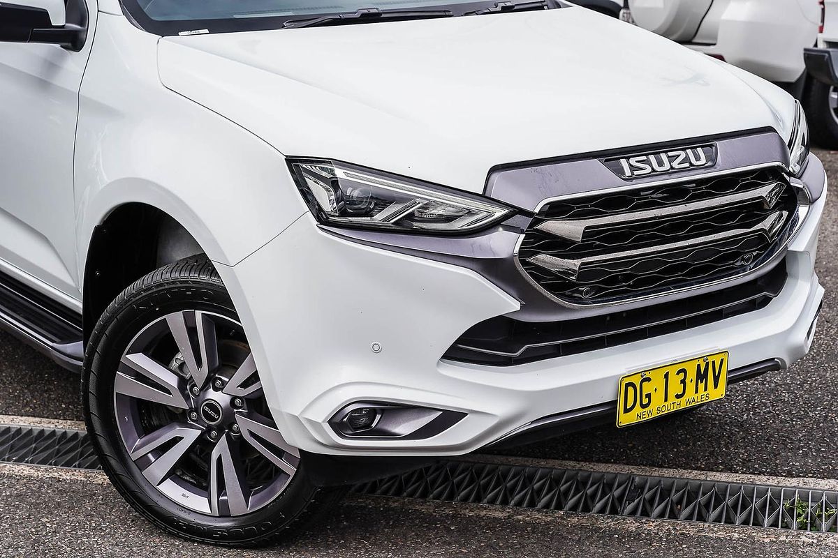 2023 Isuzu MU-X LS-T