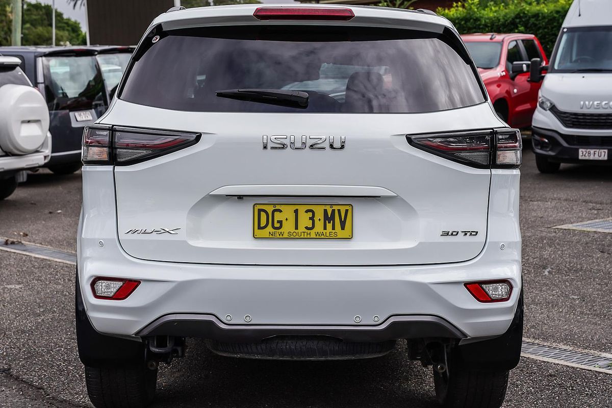 2023 Isuzu MU-X LS-T