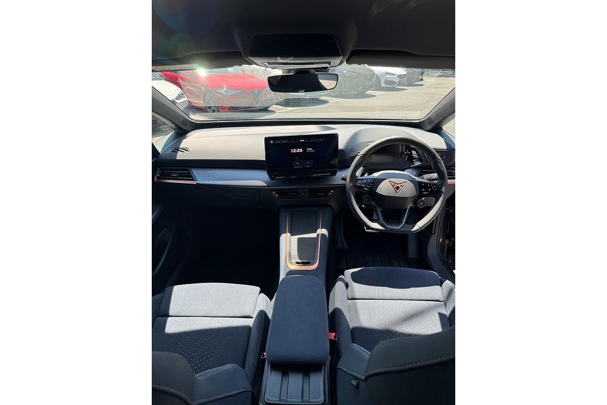2024 CUPRA Born K1