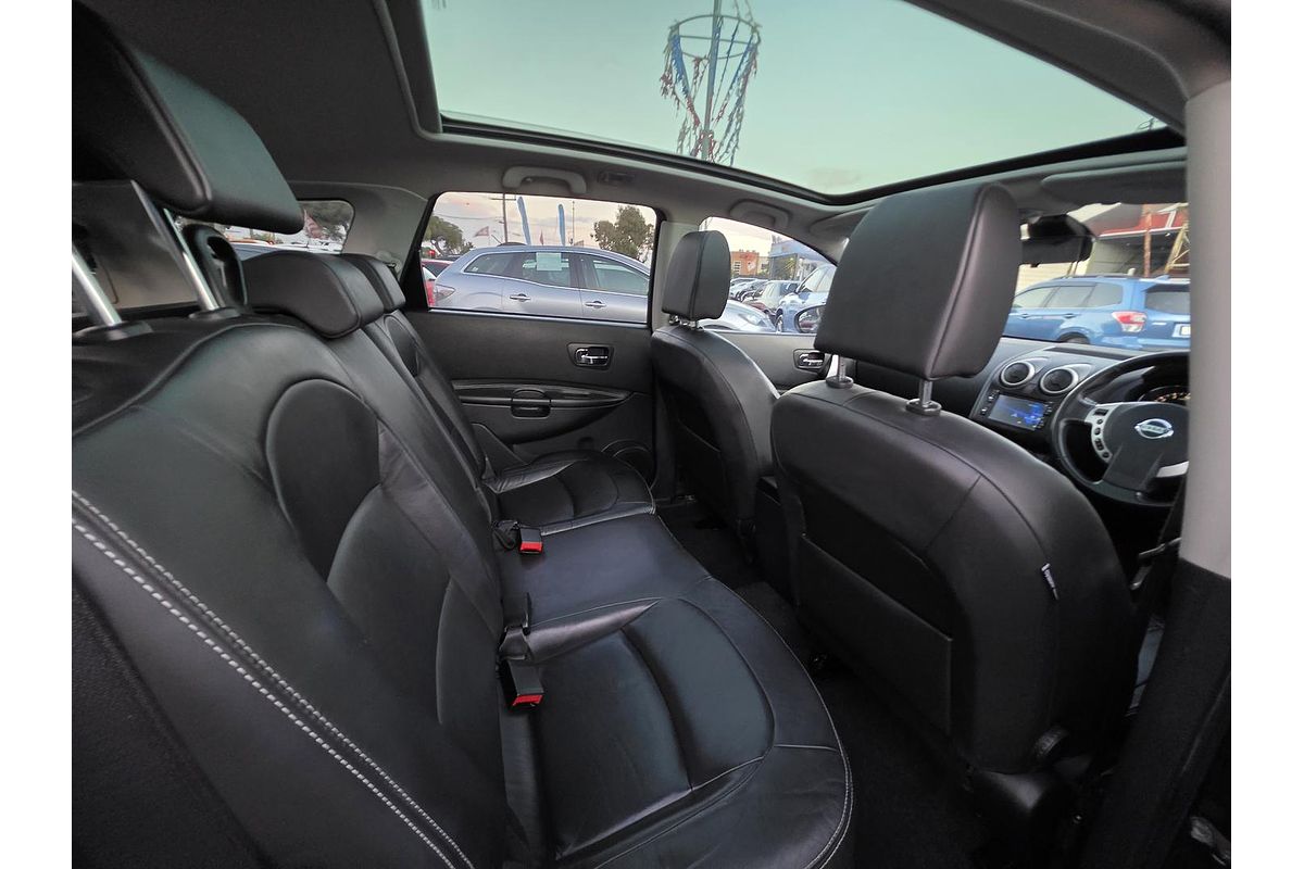 2010 Nissan Dualis +2 Ti J10 Series II