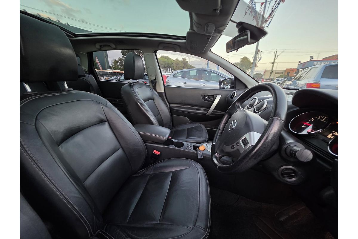 2010 Nissan Dualis +2 Ti J10 Series II