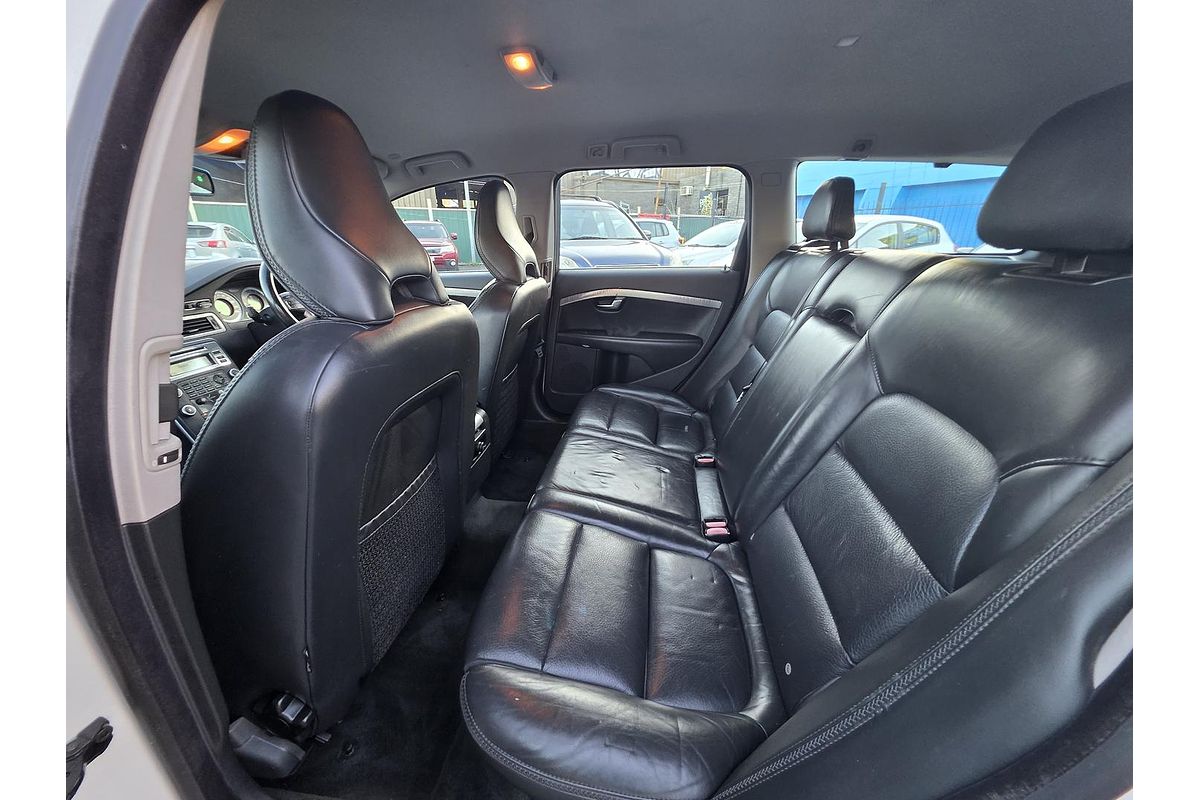 2010 Volvo XC70