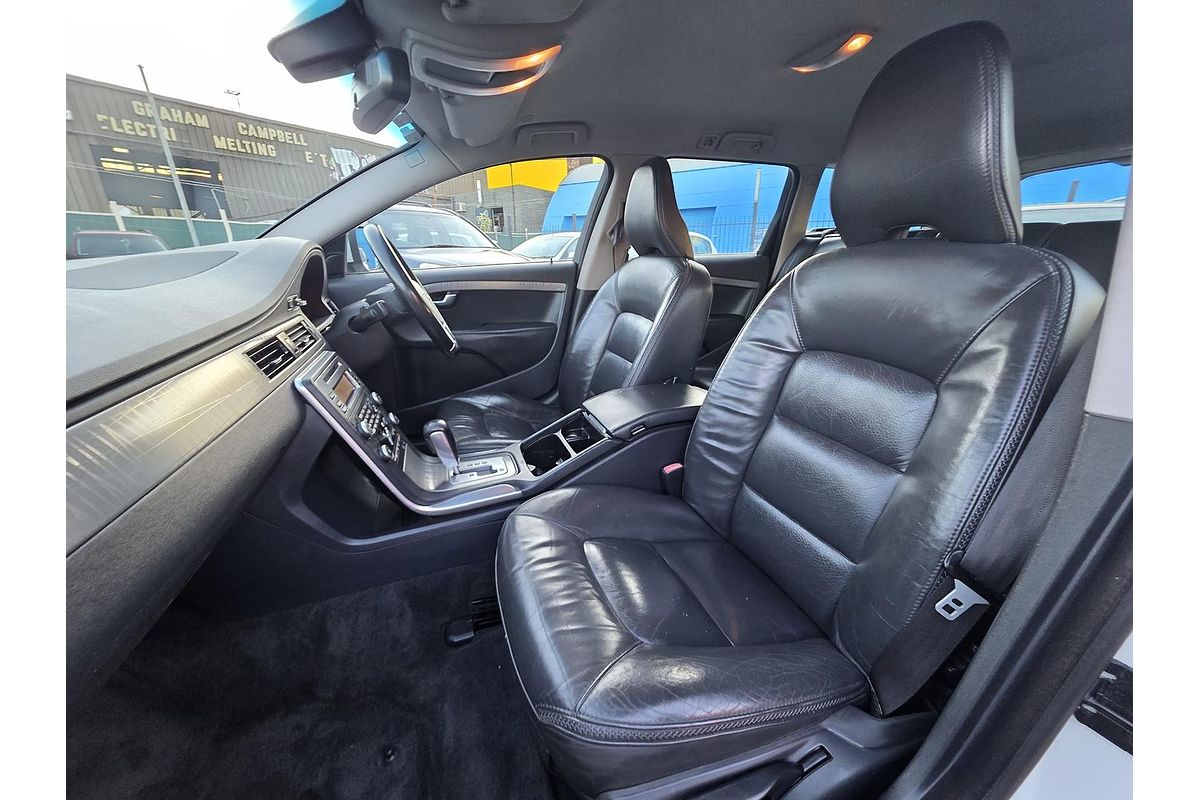 2010 Volvo XC70