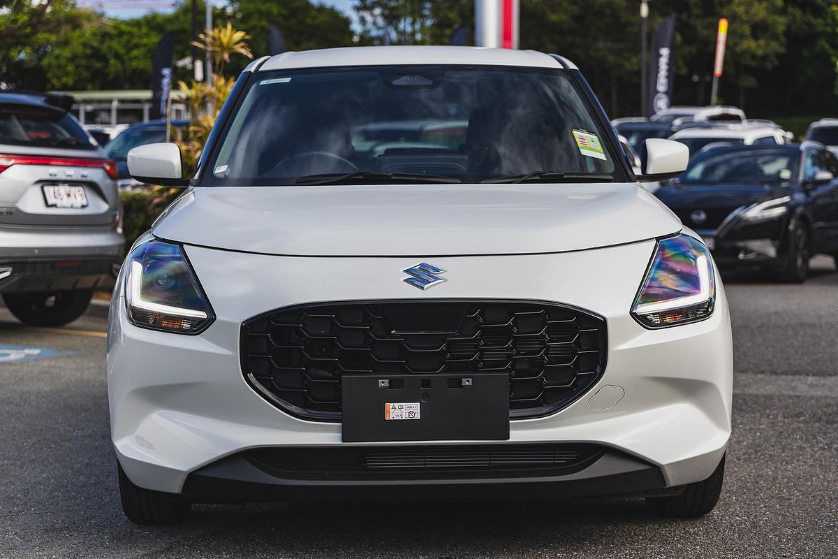 2024 Suzuki Swift Hybrid UZ