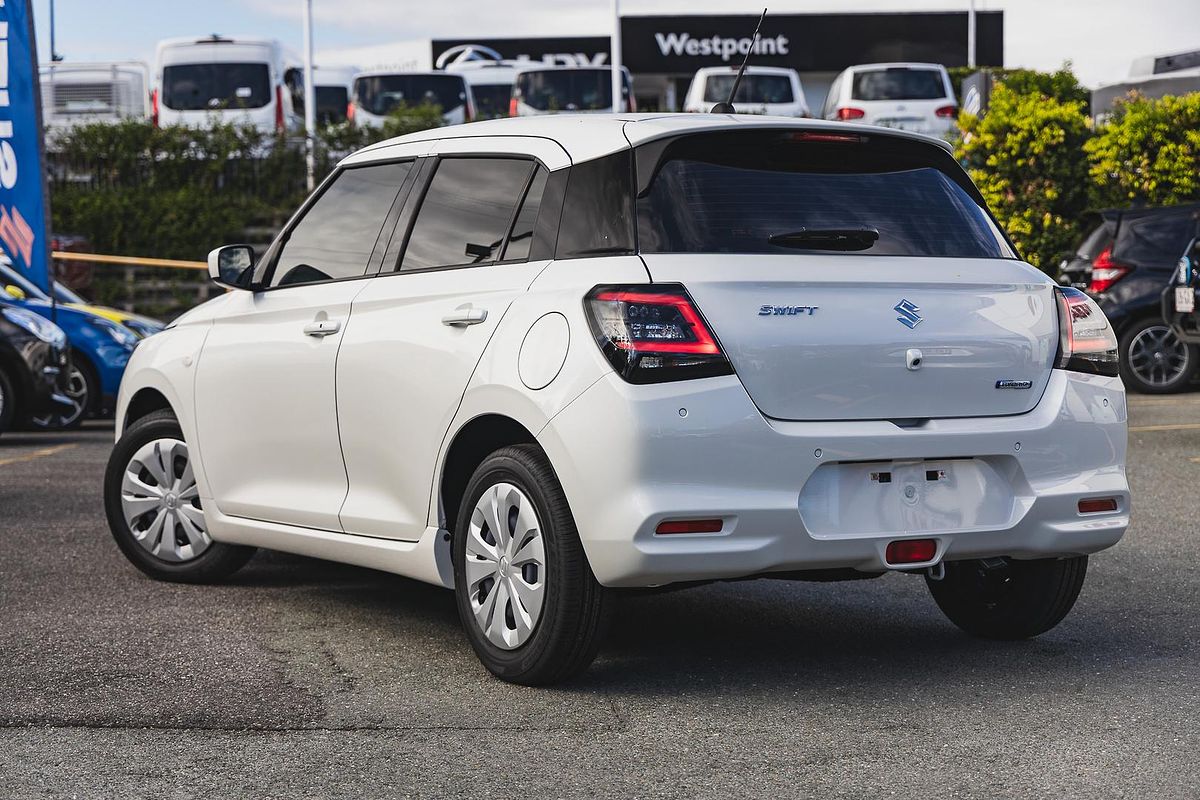 2024 Suzuki Swift Hybrid UZ