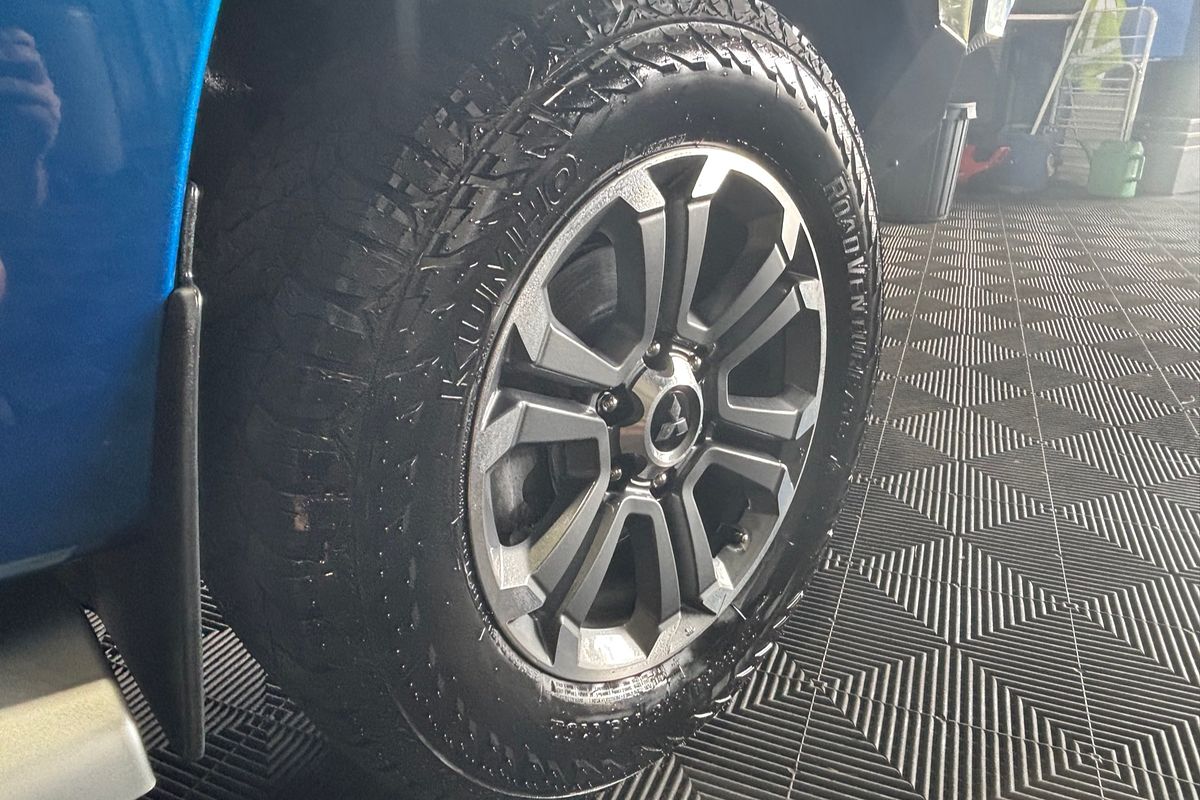 2019 Mitsubishi Triton GLS Premium MR 4X4