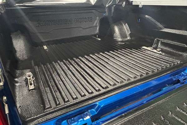 2019 Mitsubishi Triton GLS Premium MR 4X4