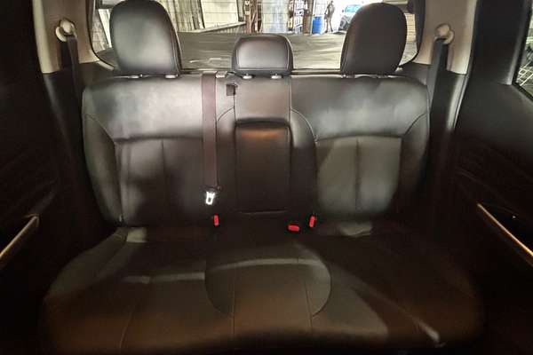 2019 Mitsubishi Triton GLS Premium MR 4X4