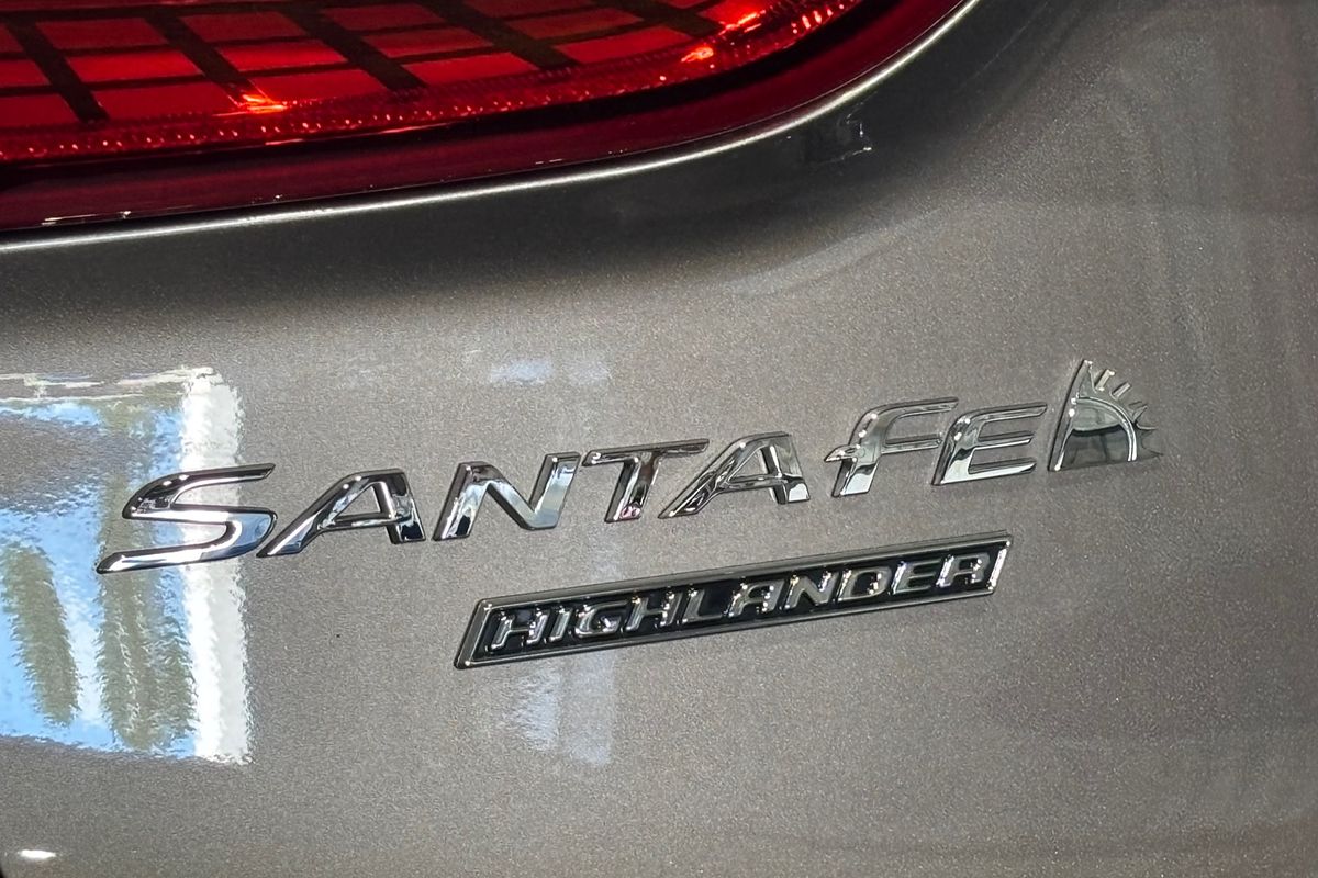 2018 Hyundai Santa Fe Highlander TM