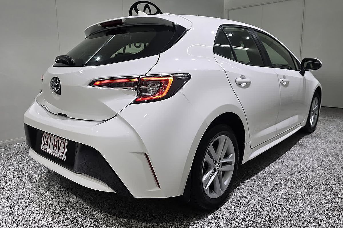 2021 Toyota Corolla Ascent Sport MZEA12R