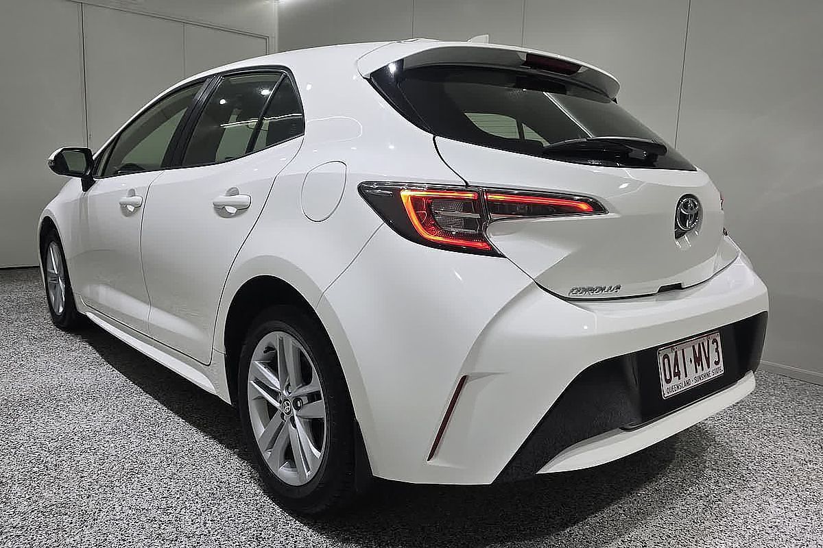 2021 Toyota Corolla Ascent Sport MZEA12R