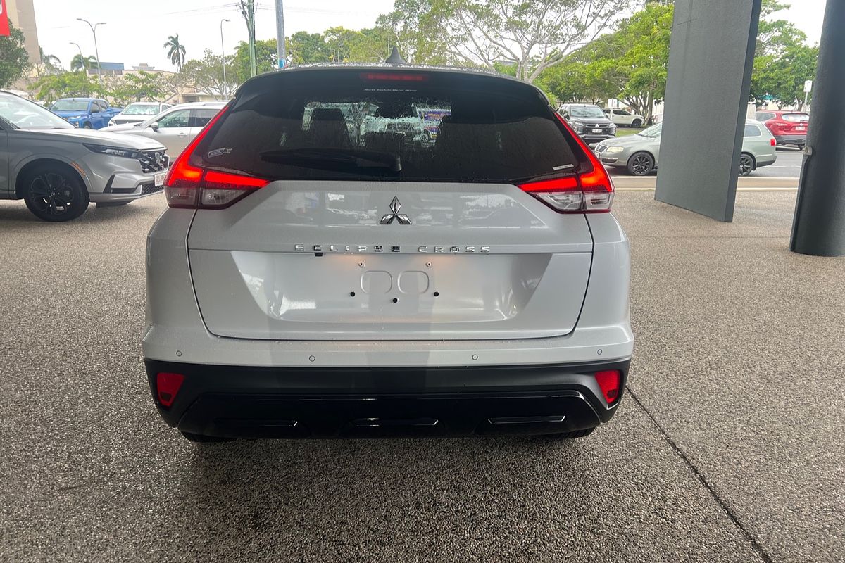2024 Mitsubishi Eclipse Cross LS Black Edition YB