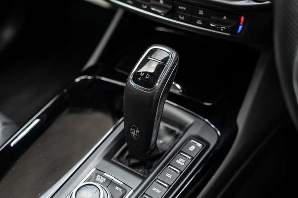 2021 Maserati Levante Modena M161