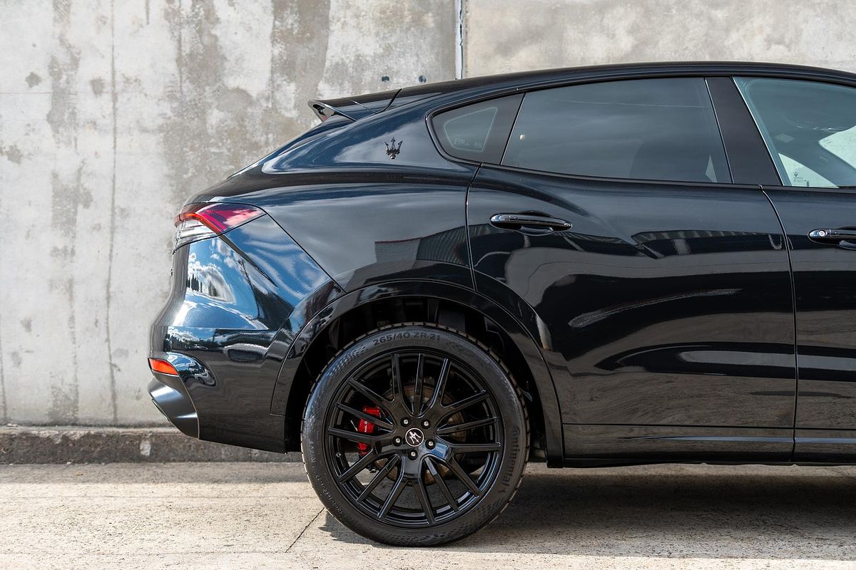 2021 Maserati Levante Modena M161