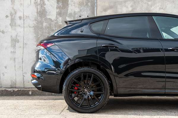 2021 Maserati Levante Modena M161