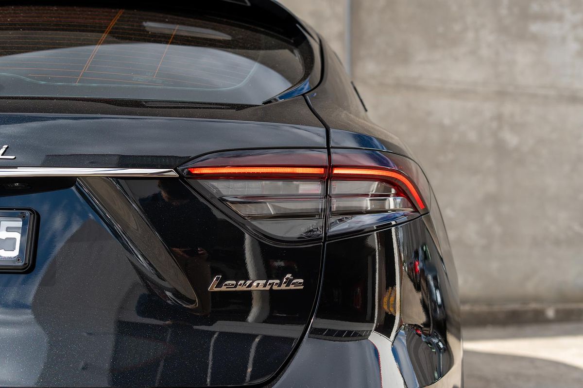 2021 Maserati Levante Modena M161