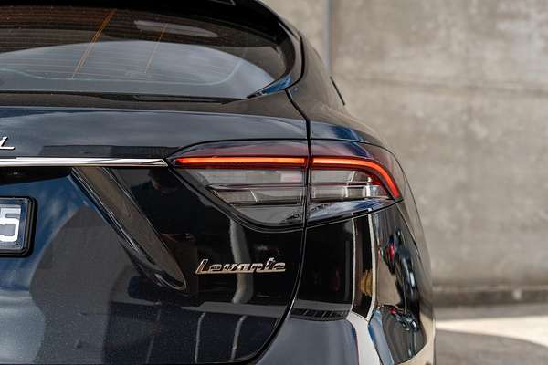 2021 Maserati Levante Modena M161