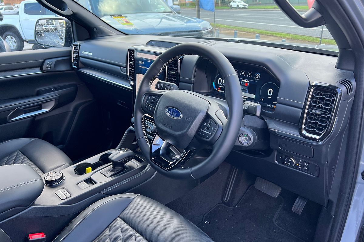 2025 Ford Everest Platinum 3.0L