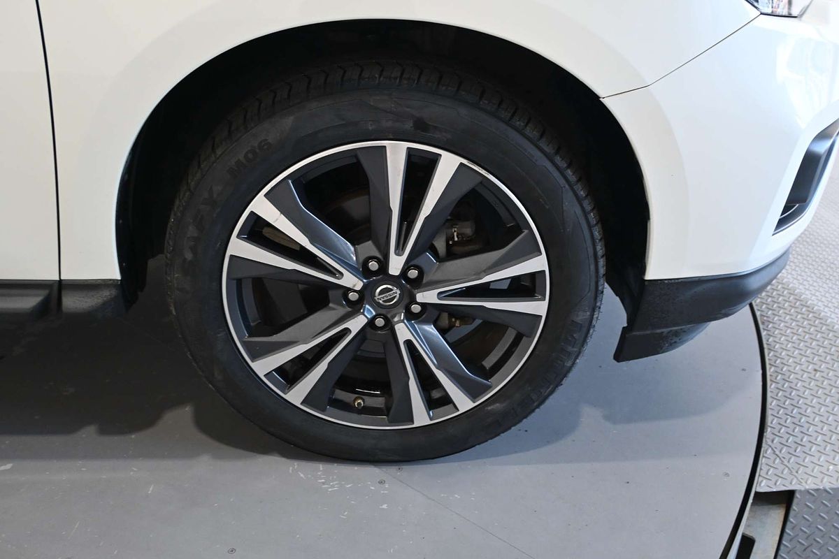 2018 Nissan Pathfinder Ti R52 Series II