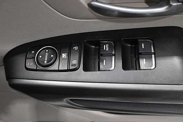 2020 Kia Carnival S YP