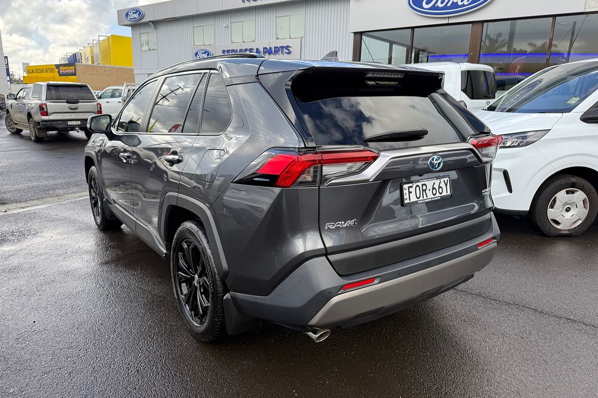 2022 Toyota RAV4 Cruiser AXAH52R
