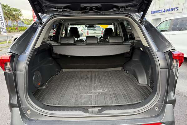 2022 Toyota RAV4 Cruiser AXAH52R